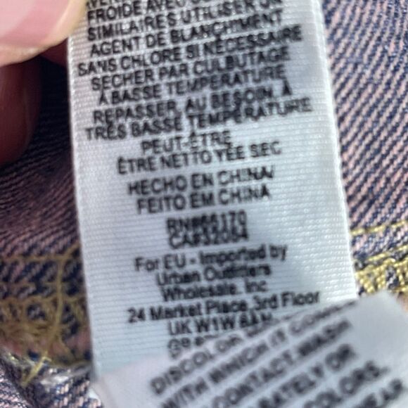 Free People We The Free Upcycled Cutoff Denim Button Front Mini Skirt Sz XS - Picture 10 of 11